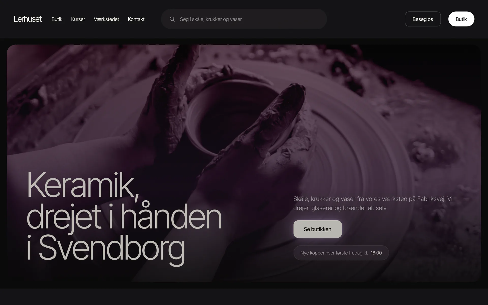 Forsiden af designet Natblomst, vist med eksempelsiden Lerhuset Keramik, en opdigtet side for keramik og kunsthåndværk