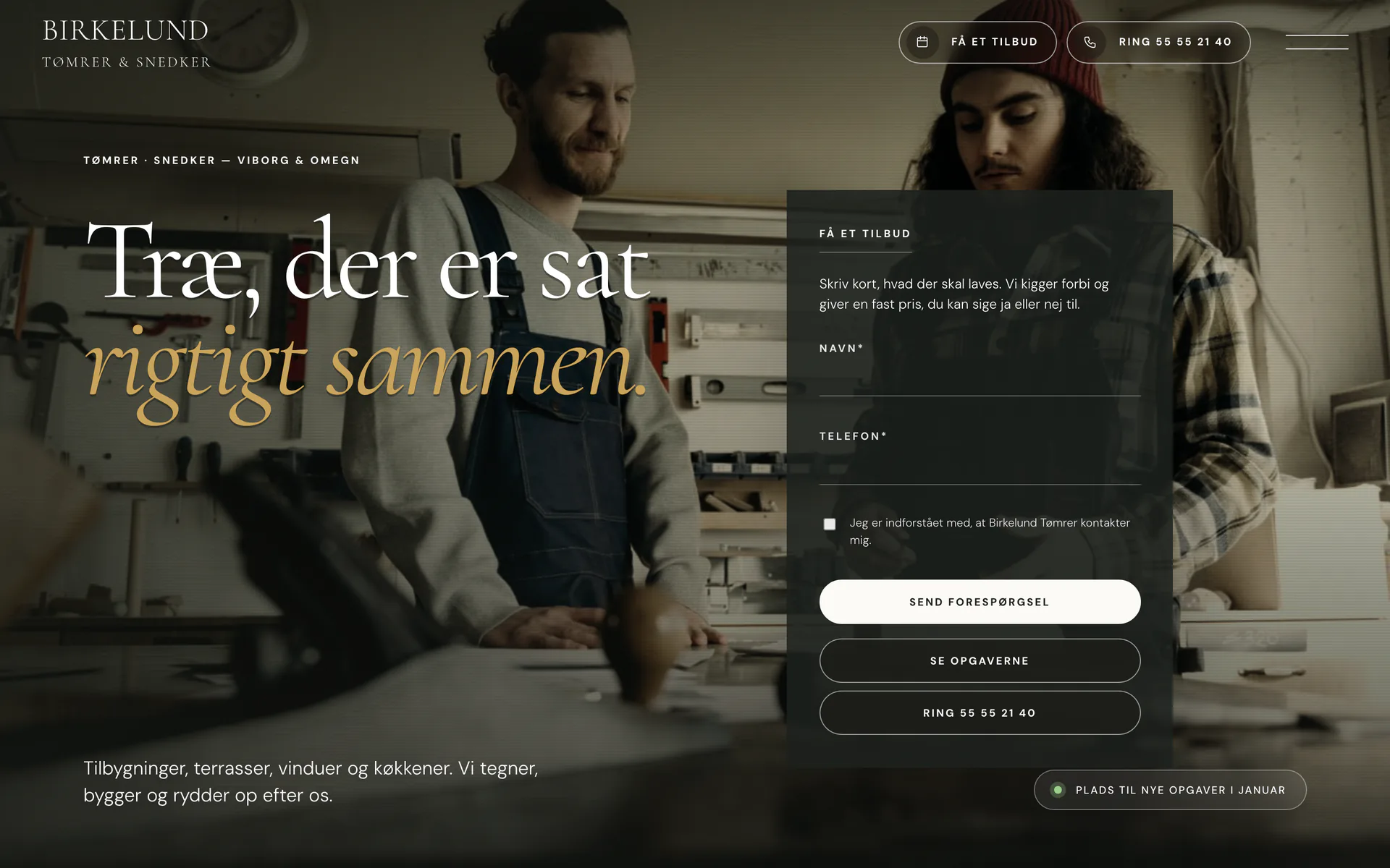 Forsiden af designet Skumring i værkstedet, vist med eksempelsiden Birkelund Tømrer & Snedker, en opdigtet side for tømrer og snedker