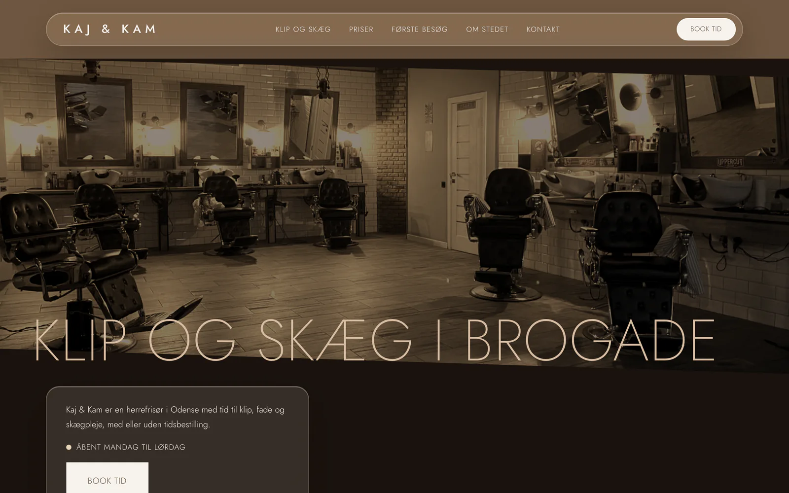 Forsiden af eksempelsiden Kaj & Kam, en opdigtet side for herrefrisør og barber